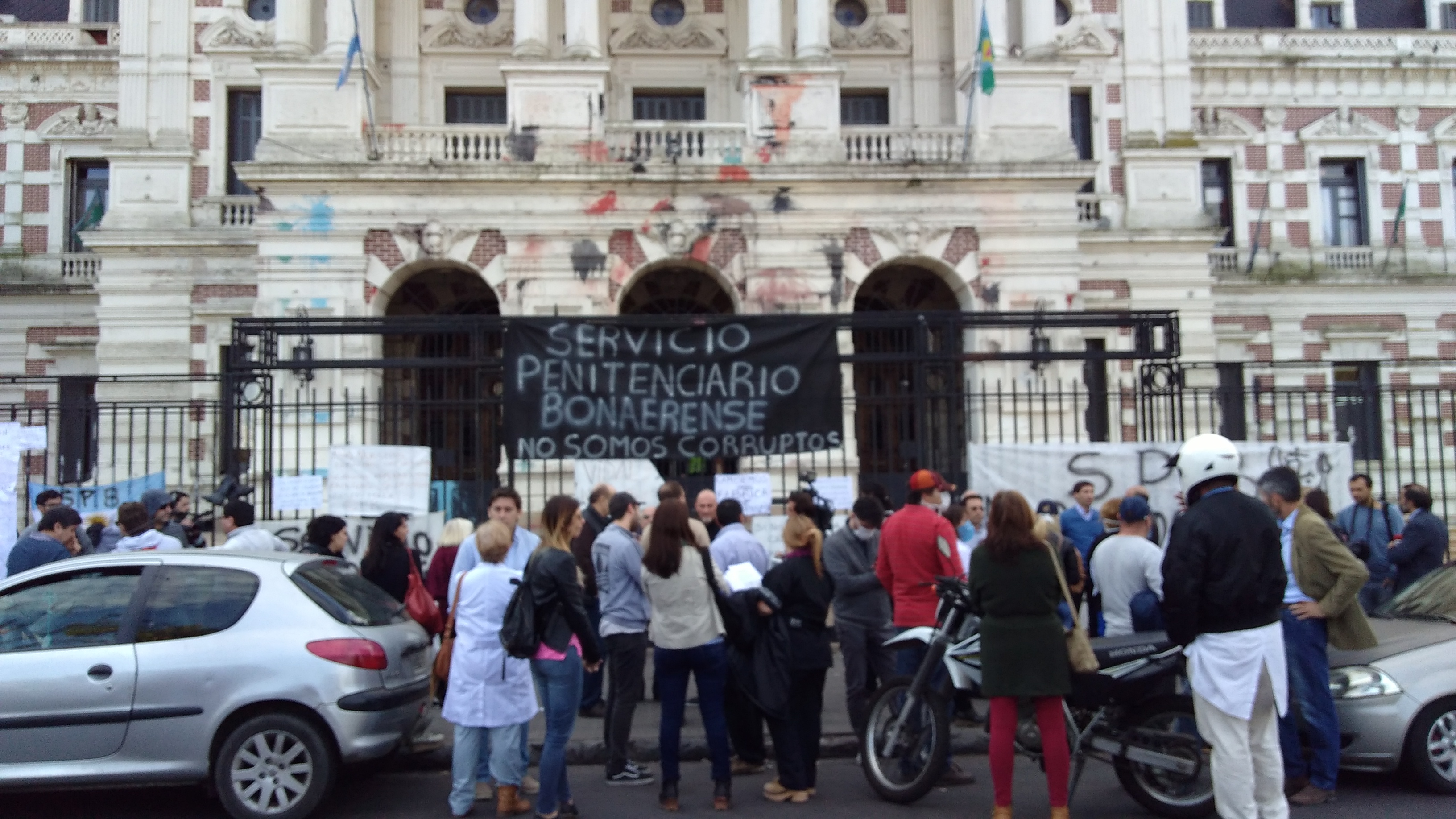 Los Empleados Del Servicio Penitenciario Bonaerense Cobran El Salario 2016 | ahora vidal va por los trabajadores de la salud del Los Empleados Del Servicio Penitenciario Bonaerense Cobran El Salario 2016 | ahora vidal va por los trabajadores de la salud del