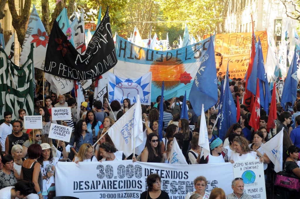 Marcha en La Plata