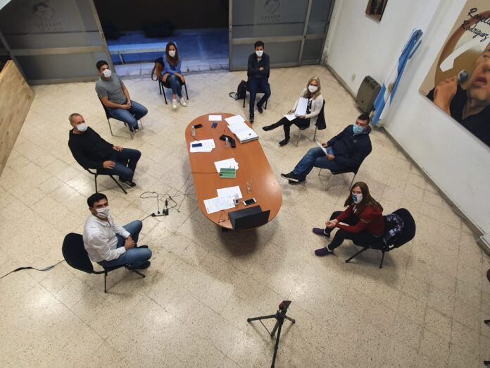 DELIBERANTE